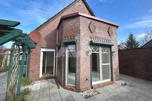 Einfamilienhaus mit Garage im beliebten Norder Ortsteil Ekel!
Objekt-Nr.: 26-026-T – Die vollständige Adresse der Immobilie erhältst du vom Anbieter., 26506 Norden – Vorschaubild 16