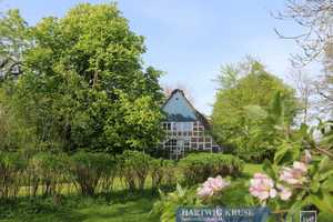 Romantik pur: Reetgedecktes Fachwerkhaus mit Teich in traumhafter Lage – Cuxhaven (Kreis) – Vorschaubild 1