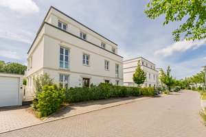 High-end townhouse with a pool near Lake Jungfernsee – Die vollständige Adresse der Immobilie erhältst du vom Anbieter., 14469 Nauener Vorstadt, Potsdam – Vorschaubild 21