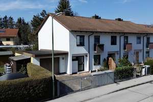 Reiheneckhaus mit großzügigem Westgarten: Familienidylle in ruhiger Lage von Trudering