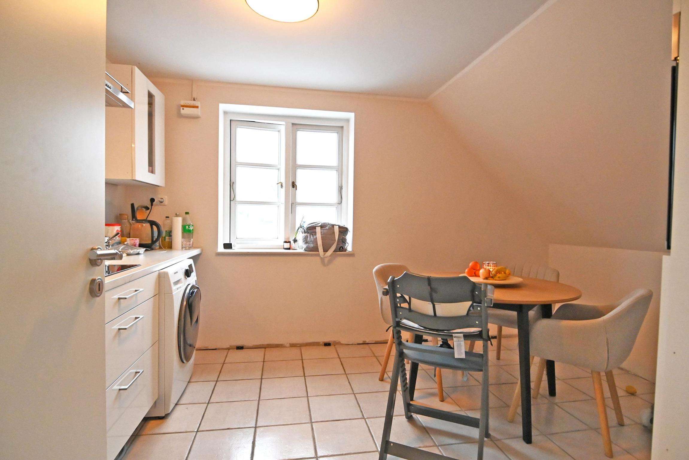 Immobilie in Wendtorf - Modernes Haus in Wendtorf, Wohnfläche ca 350 m², aktuell 3 Wohnungen, aber auch zusammen nutzbar - Bild 1