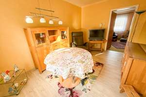 Charmantes Einfamilienhaus in Hanglage mit Garten, Terrasse und Garage – Die vollständige Adresse der Immobilie erhältst du vom Anbieter., 74321 Bietigheim-Bissingen – Vorschaubild 13