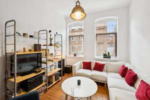 Property thumbnail 3