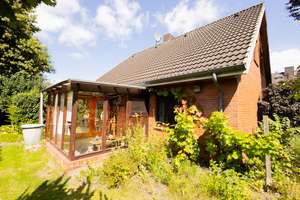 Preiswertes 5-Raum-Einfamilienhaus in familienfreundlicher Lage – Die vollständige Adresse der Immobilie erhältst du vom Anbieter., 27419 Sittensen – Vorschaubild 2