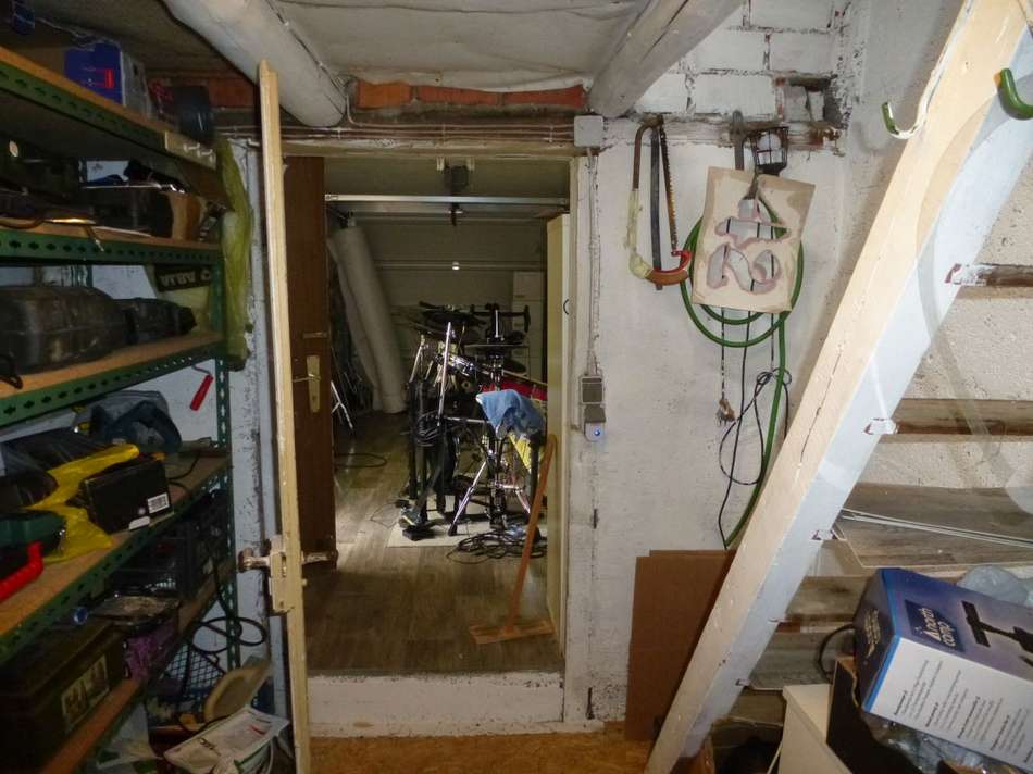 Strauraum hinter der Garage
