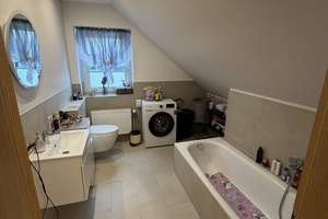 3-Zimmer DG- Wohnung mit Garten und Stellplatz – Am Moosholz 45, 38446 Neindorf, Wolfsburg – Vorschaubild 7