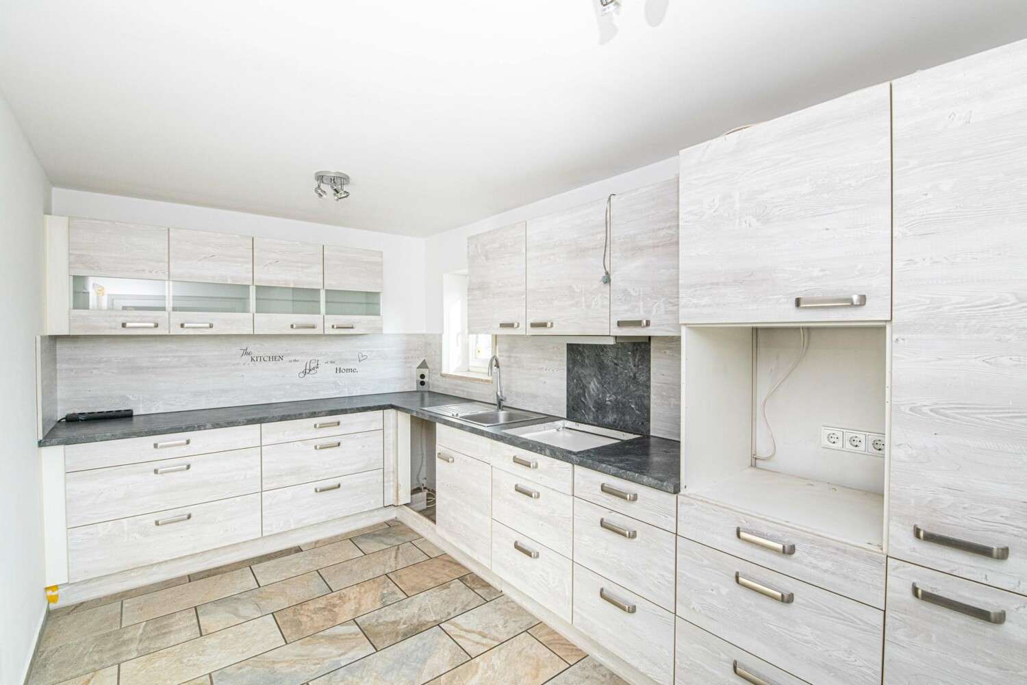 Immobilie in Bruck i.d.OPf. - Gemütliches Einfamilienhaus in zentraler und ruhiger Lage - Bild 1