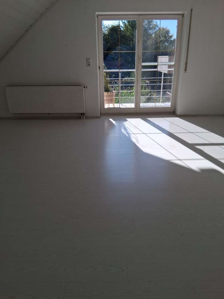 Immobilie in Adelmannsfelden - Einfamilienhaus mit Sauna - Bild 1