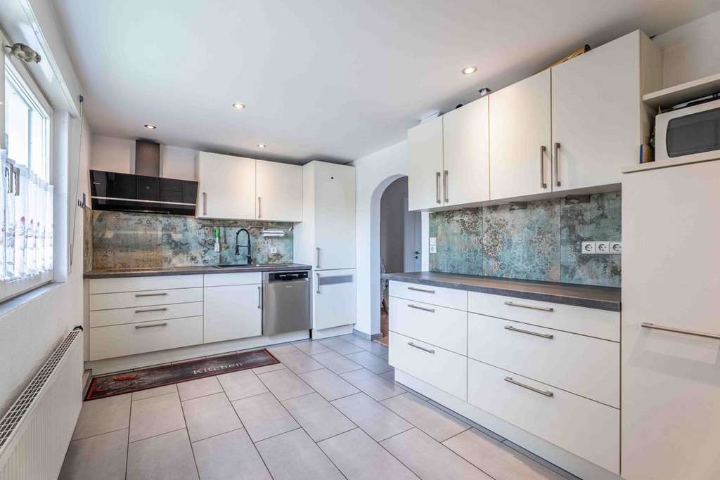 Immobilie in Radolfzell am Bodensee - Mehr Freiraum, mehr Zuhause – 3-Zimmer-Wohnung mit Balkon und Garage - Bild 2