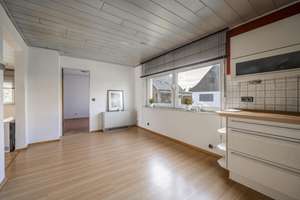 Zweifamilienhaus in Jüchen Hochneukirch – 110m² Wohnfläche auf großem Grundstück – Die vollständige Adresse der Immobilie erhältst du vom Anbieter., 41363 Jüchen – Vorschaubild 6