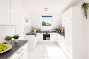 Provisionsfrei: Dachgeschoss-Maisonette mit großer Dachterrasse und Einzelgarage – 50829 Bocklemünd/Mengenich, Köln – Vorschaubild 5