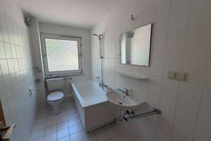 Helle 2-Zimmer-Wohnung mit modernem Bodenbelag in Salzgitter-Bad – Erikastraße 33, 38259 Salzgitter-Bad, Salzgitter – Vorschaubild 4