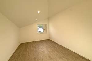 Erstbezug nach Sanierung: Modernes 5-Zimmer-Reihenhaus mit Garten in HH-Rahlstedt – Oldenfelder Straße 12d, 22143 Rahlstedt, Hamburg – Vorschaubild 20