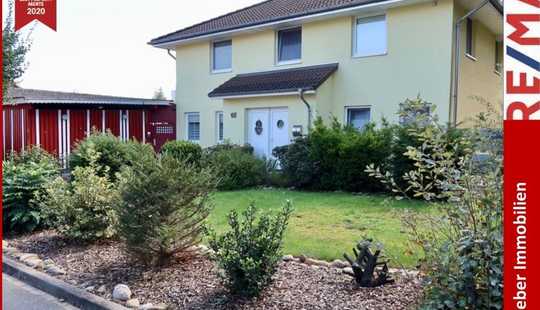 Bild von Großzügiges Einfamilienhaus mit Nebengebäuden und großem Innenhof - Ideal für Familie und Hobby!