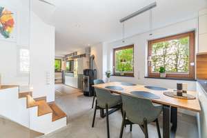 Design trifft Wohngefühl: Moderne Doppelhaushälfte in Kirchseeon/Eglharting – Die vollständige Adresse der Immobilie erhältst du vom Anbieter., 85614 Kirchseeon – Vorschaubild 12