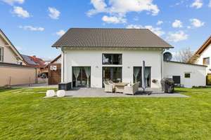 Lichtdurchflutetes Wohnen & Arbeiten Südliche Weinstraße – Die vollständige Adresse der Immobilie erhältst du vom Anbieter., 76887 Oberhausen – Vorschaubild 2