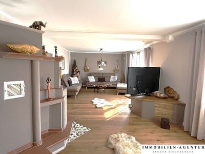 Attraktives Zweifamilienhaus in Weiden – Ideal für Eigennutzer & Investoren
