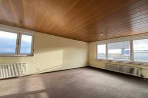 PF-Sonnenhof: Bezugsfreie 2-1/2 Zi.-Wohnung mit Balkon und Garage in guter Wohnlage – Eugen-Bolz-Straße  25, 75180 Pforzheim – Vorschaubild 4
