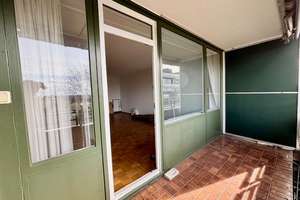 Renovierungsbedürftige Wohnung im 6. Stock mit tollem Weitblick in Düsseldorf-Lörick – Die vollständige Adresse der Immobilie erhältst du vom Anbieter., 40547 Lörick, Düsseldorf – Vorschaubild 19