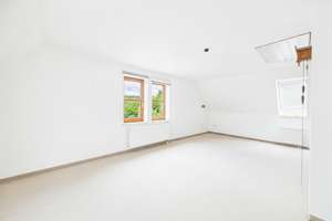 Großzügiges Familienhaus mit Gartenidylle und Einliegerwohnung – Die vollständige Adresse der Immobilie erhältst du vom Anbieter., 86199 Bergheim, Augsburg – Vorschaubild 7