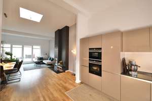 LOFT-STYLE PENTHOUSE MIT AUFZUG - STILVOLLE EINBAUKÜCHE & EINBAUTEN - SONNIGE TERRASSE & KAMIN – Oldenburger Str. 2, 10551 Moabit, Berlin – Vorschaubild 20