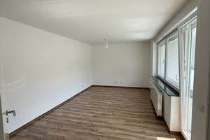 Ruhiges Wohnen in der Hainallee – 86 m²  kernsaniert mit Balkon, 3 Zi, KDB ab sofort – Hainallee 44, 44139 Ruhrallee, Dortmund – Vorschaubild 2
