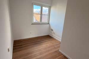 Helle, komplett modernisierte 3-Zimmer-Wohnung in Stuttgart-Kaltental – Fuchswaldstraße 103, 70569 Kaltental, Stuttgart – Vorschaubild 4