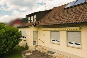 CHARMANTES EIN-ODER-ZWEIFAMILIENHAUS MIT VIEL PLATZ  – Bodenseekreis – Vorschaubild 2