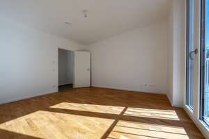 Ideale Familienwohnung im Hochparterre: 3-Zi. mit großzügigem Wohn-Ess-Küchen-Bereich und Balkon – Die vollständige Adresse der Immobilie erhältst du vom Anbieter., 81677 Echarding, München – Vorschaubild 15