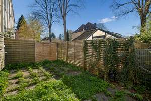 Charmante 3-Zimmer-Altbauwohnung mit eigenem Garten in den Elbvororten – Die vollständige Adresse der Immobilie erhältst du vom Anbieter., 22609 Nienstedten, Hamburg – Vorschaubild 16