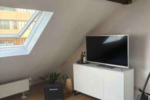 Möblierte Dachgeschosswohnung in Friedrichstadt – Herzogstraße 24, 40217 Friedrichstadt, Düsseldorf – Vorschaubild 4