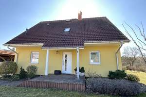 Modernes Einfamilienhaus mit 1.800 m² Garten + 3.300 m² Ackerland/Wiese – vielseitig nutzbar – Hauptstraße 1, 17268 Boitzenburger Land – Vorschaubild 3