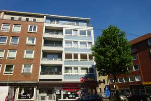 Sehr schöne renovierte 3-Zimmer-Wohnung  mit großem Balkon im 5. Obergeschoss in Bremerhaven