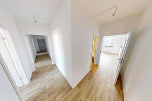 Tolle 4-Raum-Wohnung mit 2 Bädern und Balkon – Albert-Köhler-Str. 45, 9122 Morgenleite, Chemnitz – Vorschaubild 2