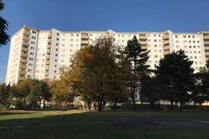 2-Zimmer-Wohnung in Berlin-Gropiusstadt – Löwensteinring 9, 12353 Berlin – Vorschaubild 1