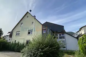 Komfortables wohnen in verkehrsberuhigter Lage! – Reutlingen (Kreis) – Vorschaubild 1