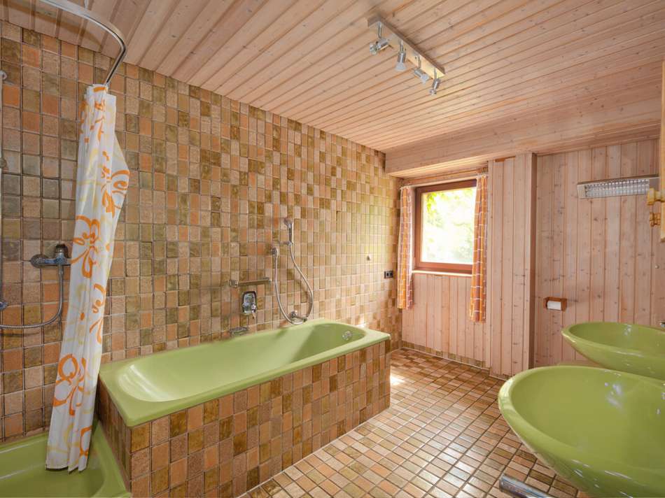 Badezimmer EG
