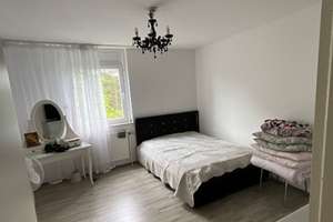 Offene Besichtigung: Dienstag, 25.08. um 15:00 Uhr! Renovierte 2-Zimmer Wohnung mit Balkon