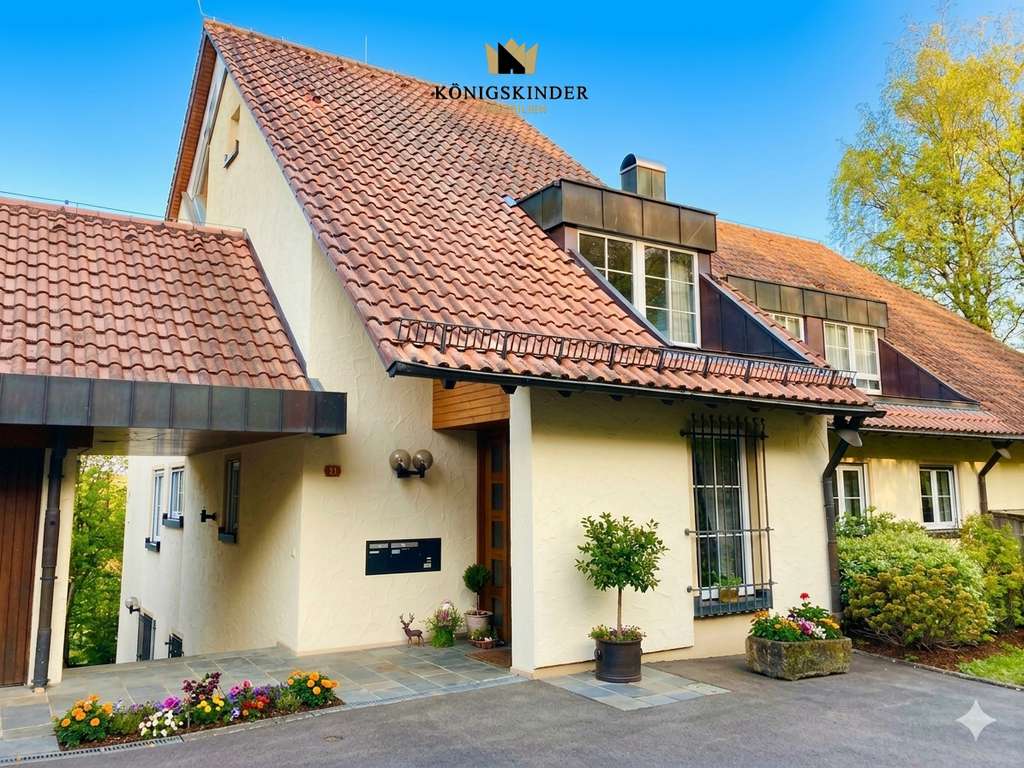 Immobilie in Wangen - Raumgefühl der besonderen Art - Platz für mehrere Generationen - Kombination von Wohnen und Arbeiten - Bild 2