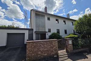 * Großzügig Wohnen * lichtdurchflutete 2 Zimmer-DG-Wohnung in bevorzugter Wohnlage * – Kurlandstraße 11, 90453 Katzwang, Reichelsdorf Ost, Reichelsdorfer Keller, Nürnberg – Vorschaubild 2
