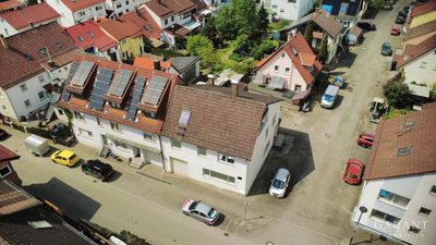 Großzügiges Reiheneckhaus mit Doppelgarage und Dachterrasse!