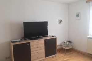 Modernisierte 2-Zimmer-Wohnung mit Einbauküche in Oestrich-Winkel – Rheingau-Taunus-Kreis – Vorschaubild 1