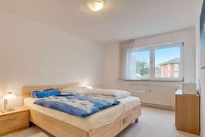 Vielseitig nutzbar! Gepflegtes Zweifamilienhaus mit Terrasse und Balkon in ruhiger Lage – Die vollständige Adresse der Immobilie erhältst du vom Anbieter., 96170 Lisberg – Vorschaubild 10