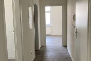 renovierte 2-Zimmerwohnung mit Stellplatz in Essen-Schönebeck – Die vollständige Adresse der Immobilie erhältst du vom Anbieter., 45355 Schönebeck, Essen – Vorschaubild 9