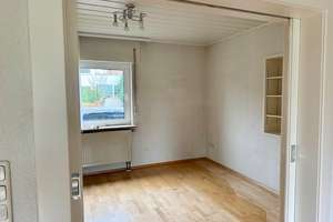 5-Zimmer-Doppelhaushälfte in Forchheim, Innenstadt – Die vollständige Adresse der Immobilie erhältst du vom Anbieter., 91301 Forchheim – Vorschaubild 3