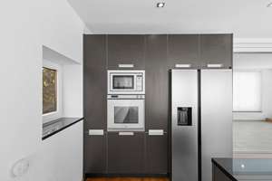 Besser als eine Penthouse Wohnung! 
Große Dachterrasse, schöner Garten, 
hohe Räume u. 2x TG-Plätz – Die vollständige Adresse der Immobilie erhältst du vom Anbieter., 93049 Westenviertel, Regensburg – Vorschaubild 60
