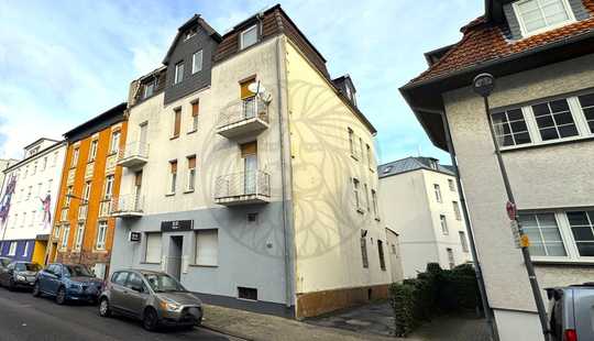 Bild von Frankfurt Hausen! WEG-Geteiltes Mehrfamilienhaus mit ca. 406 m² Fläche und 397 m² Grundstück.