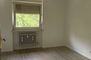 Helle 3-Zimmer-Wohnung mit Loggia in Bremen-Ellenbrook/Schevemoor – Die vollständige Adresse der Immobilie erhältst du vom Anbieter., 28325 Ellenerbrok-Schevemoor, Bremen – Vorschaubild 3