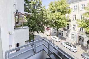 Bezugsfreie Altbauwohnung mit Balkon, Aufzug und Blick ins Grüne in Pankow – Die vollständige Adresse der Immobilie erhältst du vom Anbieter., 13086 Weißensee, Berlin – Vorschaubild 2
