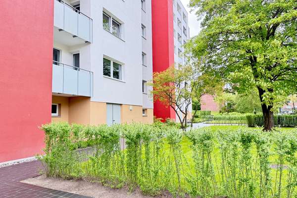 Kapitalanlage in gepflegter Wohnanlage – Vermietete 1,5-Zimmer-Wohnung mit Balkon in Flensburg